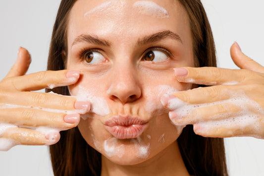 Passion Pop Smash Cleanser